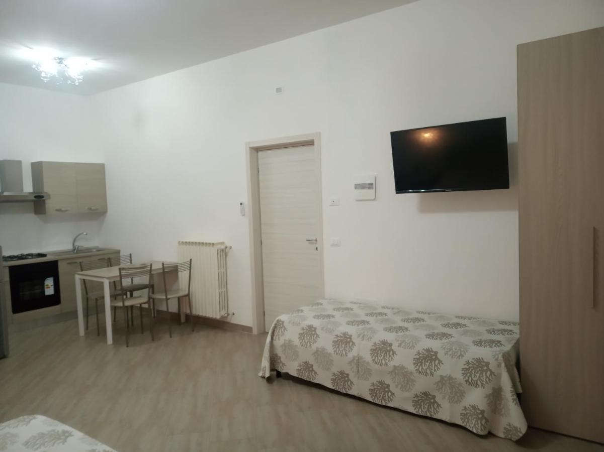 Mediterranea Guest House Porto Cesareo Exterior photo