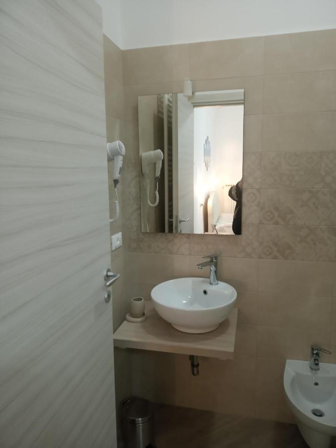 Mediterranea Guest House Porto Cesareo Exterior photo