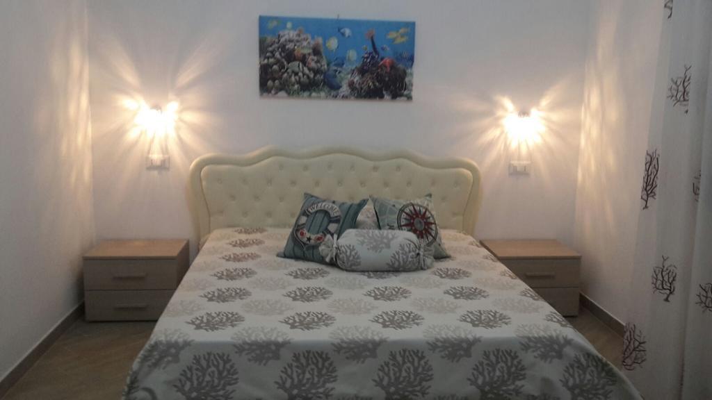 Mediterranea Guest House Porto Cesareo Exterior photo